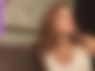 Live cam show with Julia-Suny - Body Massage on Camsoda