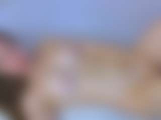 Live cam show with KarenGibbs - Control on livesexfox.com