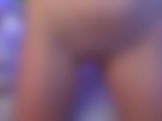 KarenGibbs's Live Sex Cam Show