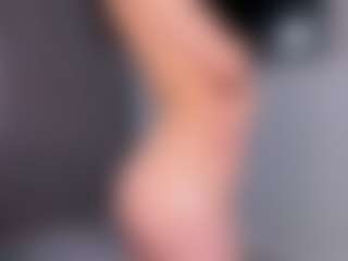 Live cam show with DottieAscheman - Dirty Talk on Livezox