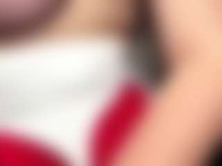 EvelyneGruis's Live Sex Cam Show