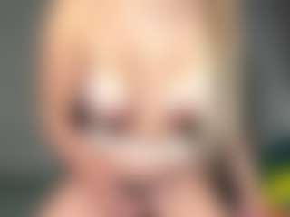 Live cam show with EvelyneGruis - Raven Hair on alttransgirls