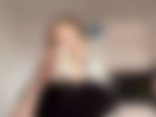 Live cam show with Lily - Strapon on Nude Chat * 1 On 1 Webcam Sex * Live Cam Show