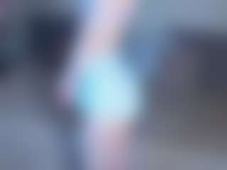 LeanaPenticoff's Live Sex Cam Show
