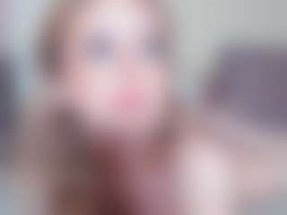 LeanaPenticoff's Live Sex Cam Show