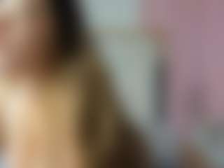 Live cam show with lia-velerth - Blonde Hair on CamwithHer
