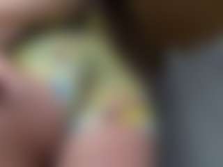 lia-velerth's Live Sex Cam Show