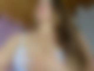 Live cam show with lia-velerth - Blonde Hair Curvy on Hubzter Live