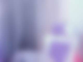 Spettacolo in cam dal vivo con PimkyBunny - Facial su Camsoda
