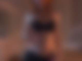 Live cam show with CarrieCapezzuto - College Mature on SinfulBabes