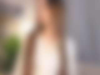 Live cam show with CassieWanzer - Average on Pornisteam.com