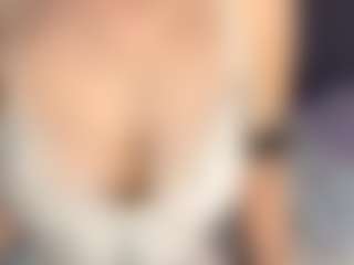 Live cam show with Dalukassanc - Blue Eyes on slutload