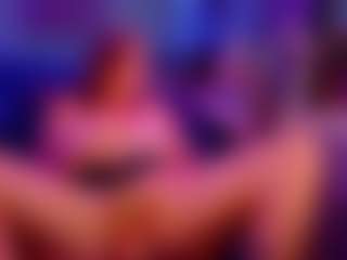 Live cam show with TinkXo - Middle Aged on Milfs Live