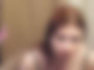 Live cam show with UshaSherdon - Striptease on MyBangCams