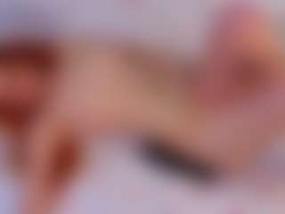 Live cam show with AmyLindsey - Genital Piercings on Mixed Magazine Live