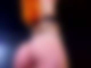 Live cam show with AmyLindsey - Bra on CamSextacy
