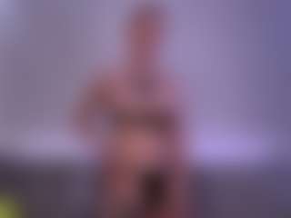 Live cam show with ArlaMarusarz - Thin on SinfulBabes
