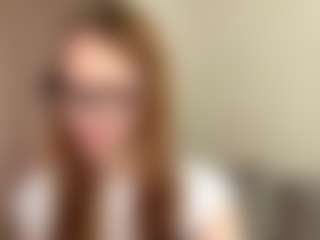 Live cam show with ArlaMarusarz - Facial on Soda Cam