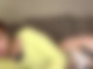Live cam show with ArlaMarusarz - Facial on StripNow