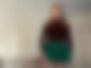 Live cam show with ArlaMarusarz - Full Nudity on CamClone