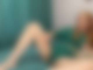 Live cam show with ArlaMarusarz - Joi on live18s.com