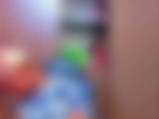 Live cam show with Chocolateexotic - Tease on Hubzter Live