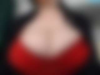 Live cam show with ElssaWilde - Ass Clapping on Camsoda