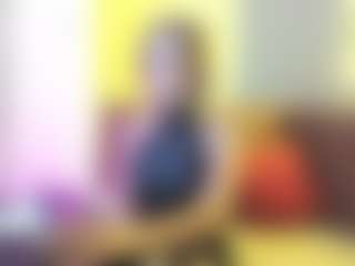 Live cam show with EmmaEthereal - Upskirt on live18s.com