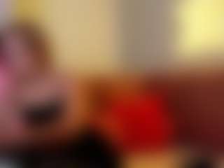 Live cam show with EmmaEthereal - Stockings on liverealitysex.com