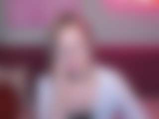 Live cam show with EmmaEthereal - Thin on CamwithHer