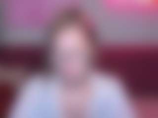 Live cam show with EmmaEthereal - Glasses on Cam Slut