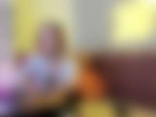 Live cam show with EmmaEthereal - Upskirt on madthumbs