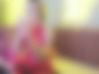 Live cam show with EmmaEthereal - Thin on Uber Horny