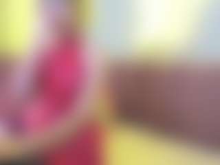 Live cam show with EmmaEthereal - Camel Toe on CamSextacy