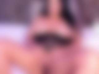 Live cam show with NinaBloom - American MILF on fapnchat | colombia