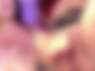NinaBloom's Live Sex Cam Show