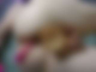 Live cam show with BeaDoll - MILF Teen (18+) on Gym Cam Girls