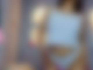 Live cam show with Genesis-B - Flashing on Big Tits