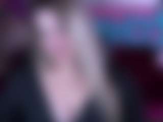 Live cam show with AlissyaGrayy - Camel Toe on crypto-cams