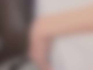 Avrora-Mars's Live Sex Cam Show