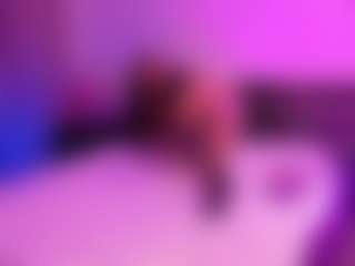 Live cam show with Avrora-Mars - Flash on Camsoda