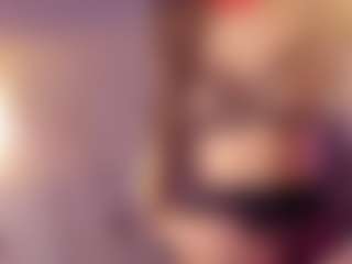 Live cam show with Avrora-Mars - Upskirt on intimatelivegirls.com
