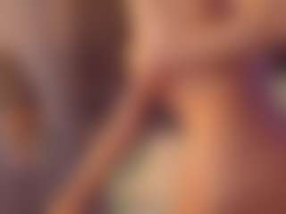 Live cam show with Avrora-Mars - Body Massage on livesexfox.com