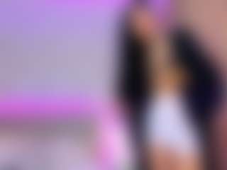 Live cam show with Avrora-Mars - Small Ass on friskycurves.com