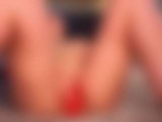 Live cam show with CyndyMonarca - Cock Rating on liverealitysex.com