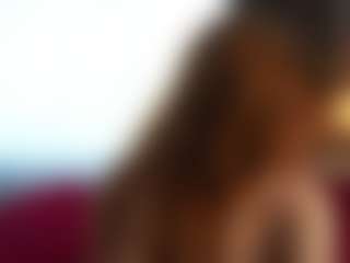 Live cam show with JacquiGardin - Lesbian on Dare Cams