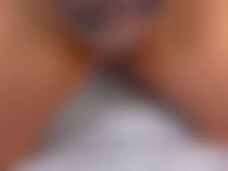 Live cam show with JamieWalace - Tease on Fling VIP Chat