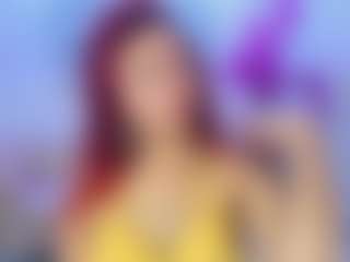 Live cam show with LilaMonroee - Red Hair on Gym Cam Girls