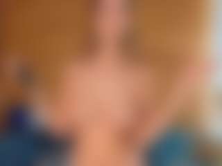 lunacaams's Live Sex Cam Show