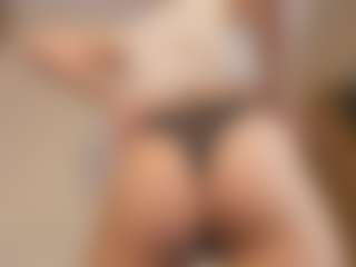 Live cam show with NectarWink - Green Eyes on TeamSkeetLive